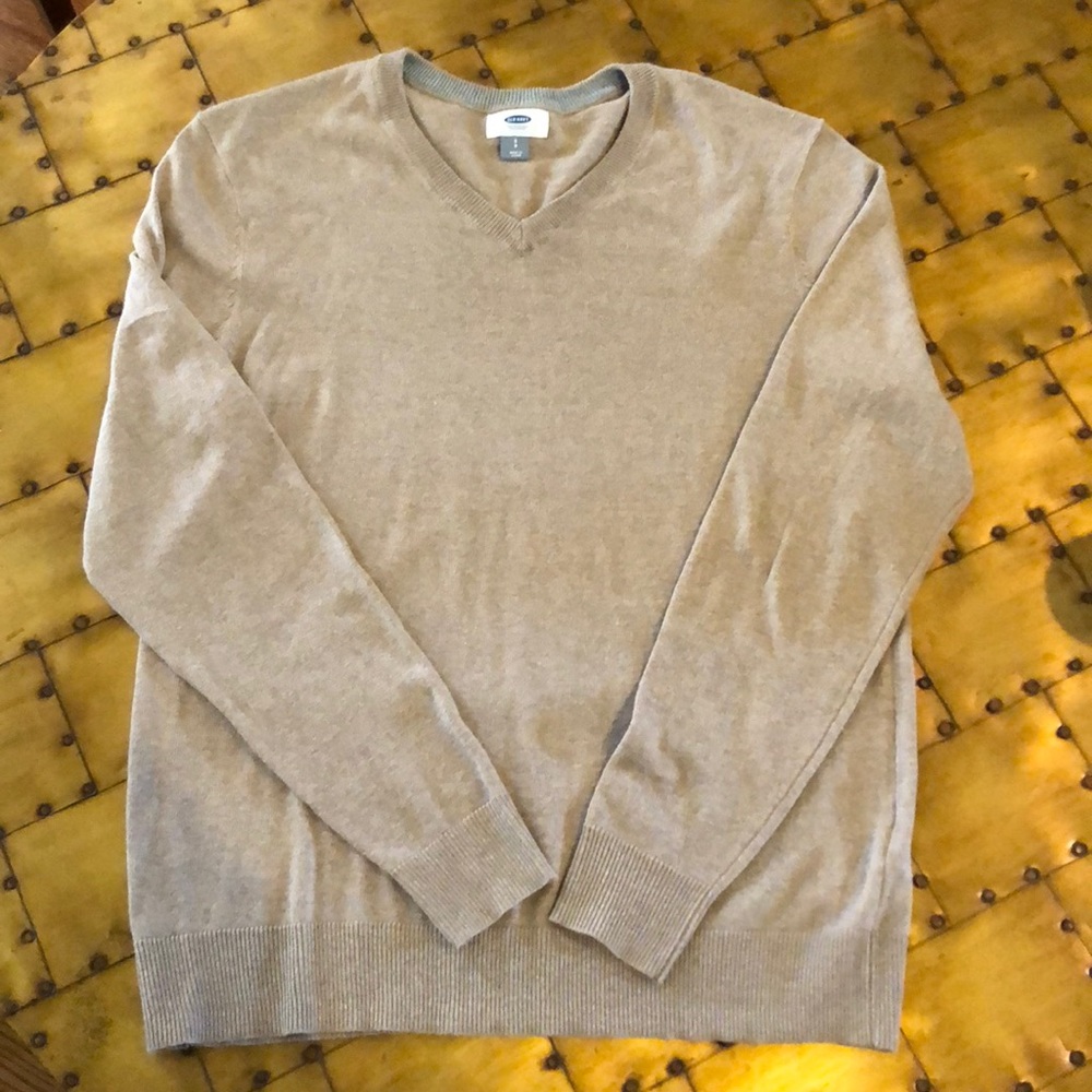 Men’s Taupe Long-Sleeve V-Neck Sweater, SZ Small